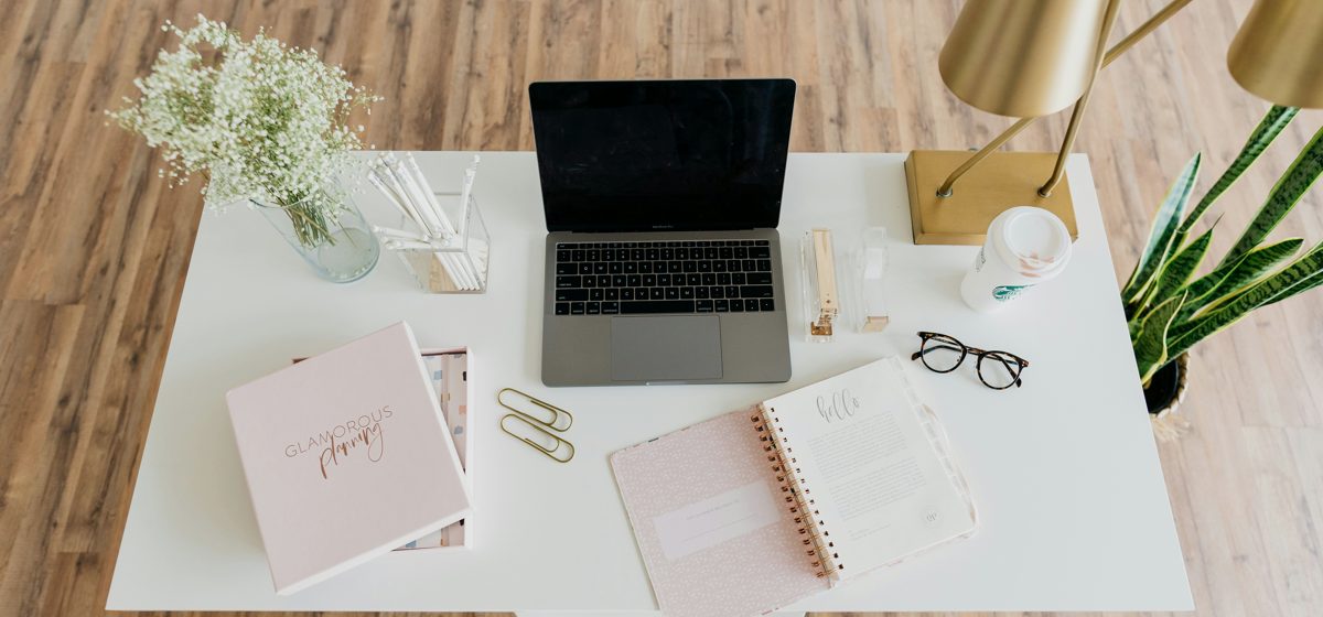 Should you hire a copywriter or use AI, an honest breakdown